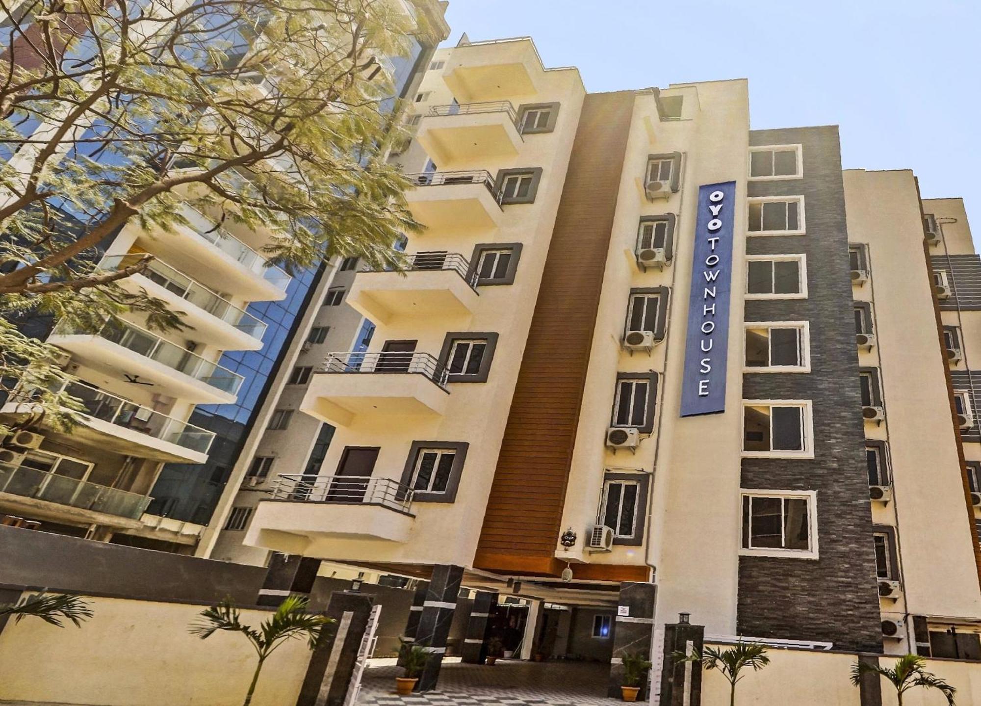 Collection O White House Near Kims Kondapur Hotel Kondapur  Bagian luar foto
